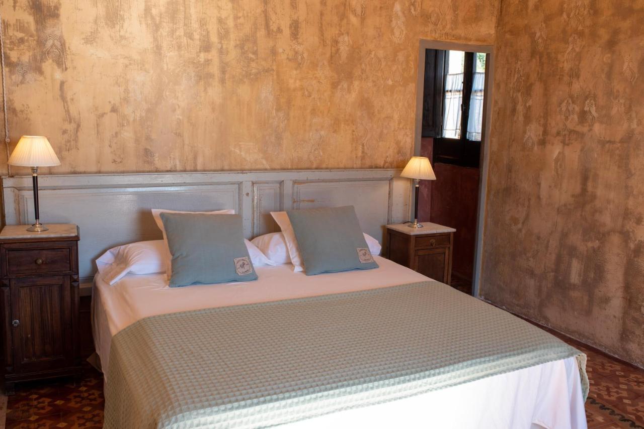 Ca N'Heras Guest House Canet de Adri Exterior photo