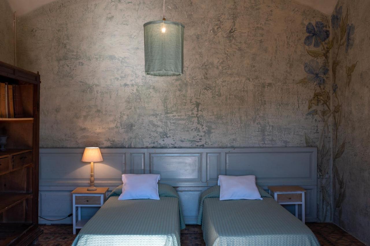 Ca N'Heras Guest House Canet de Adri Exterior photo